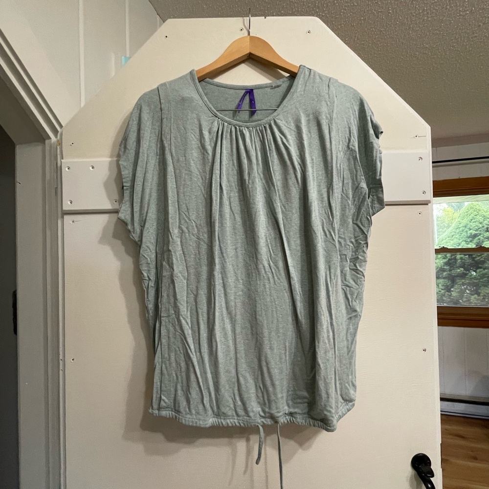 Seraphine Maternity/Nursing short pj set, size small